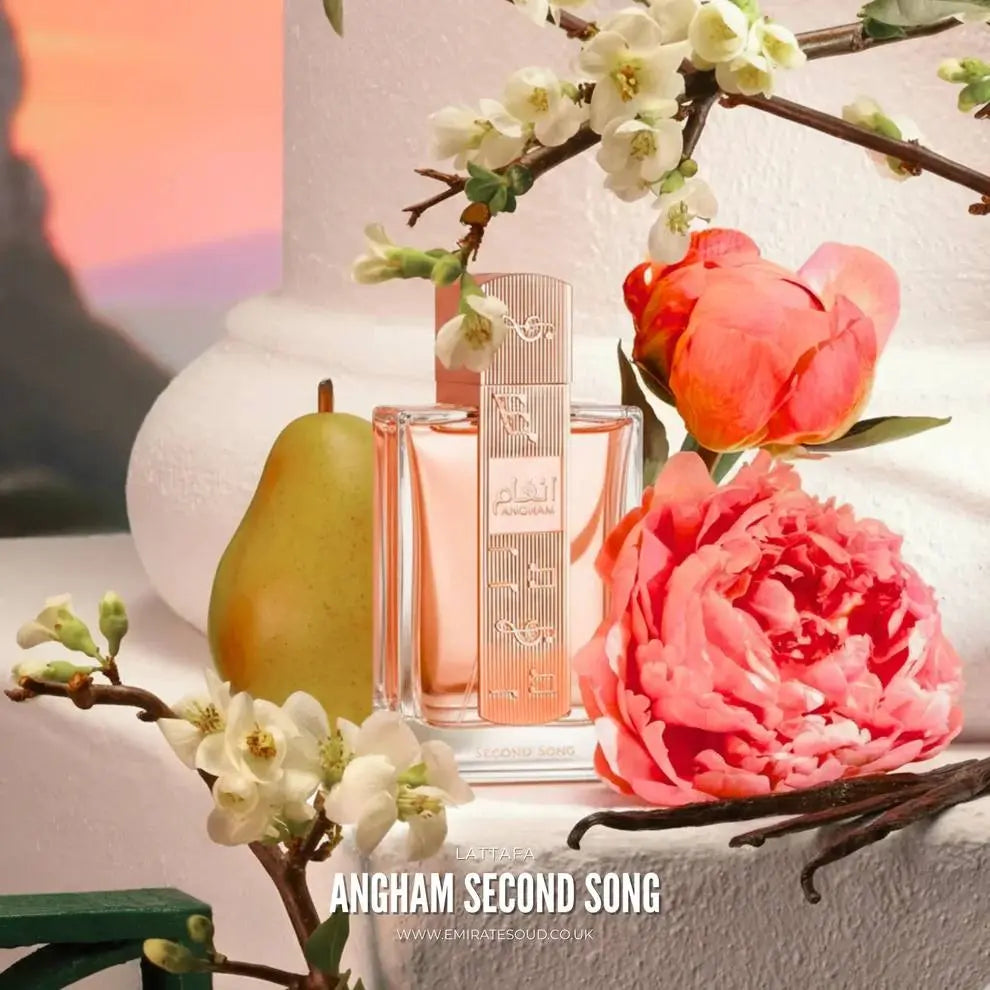 פירוט תווי הניחוח של בושם Angham Second Song לנשים 100 מ"ל, המציג שילוב של תווים פירותיים ווניל לחוויית ריח עשירה.