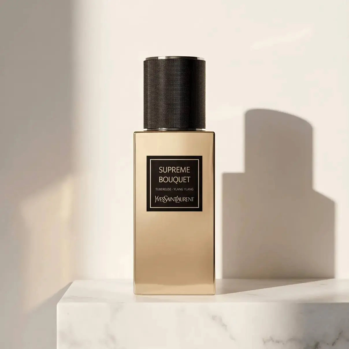 בקבוק Supreme Bouquet Yves Saint Laurent EDP 125ml יוניסקס – זווית אלגנטית